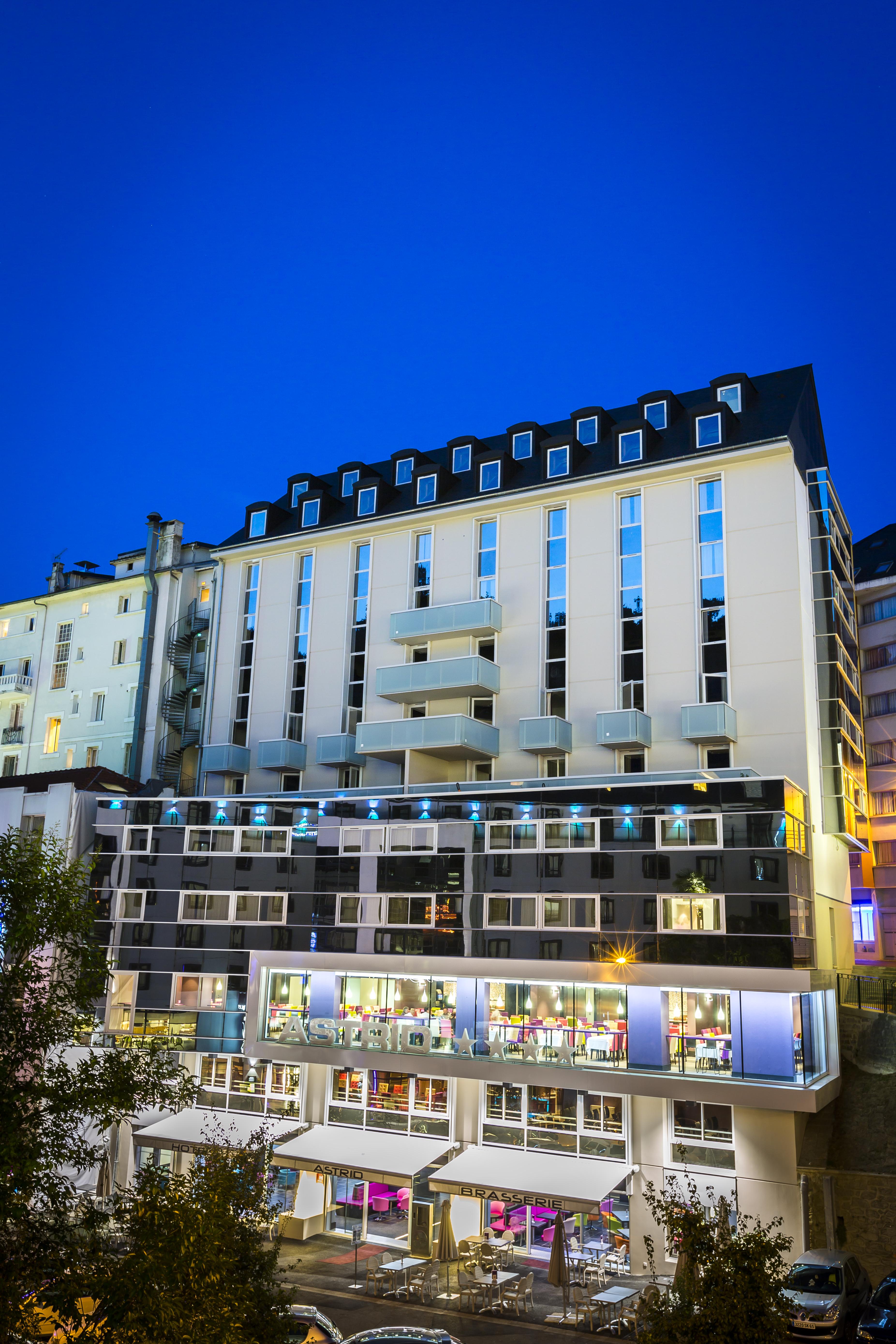 Hotel Astrid Lourdes Exterior foto
